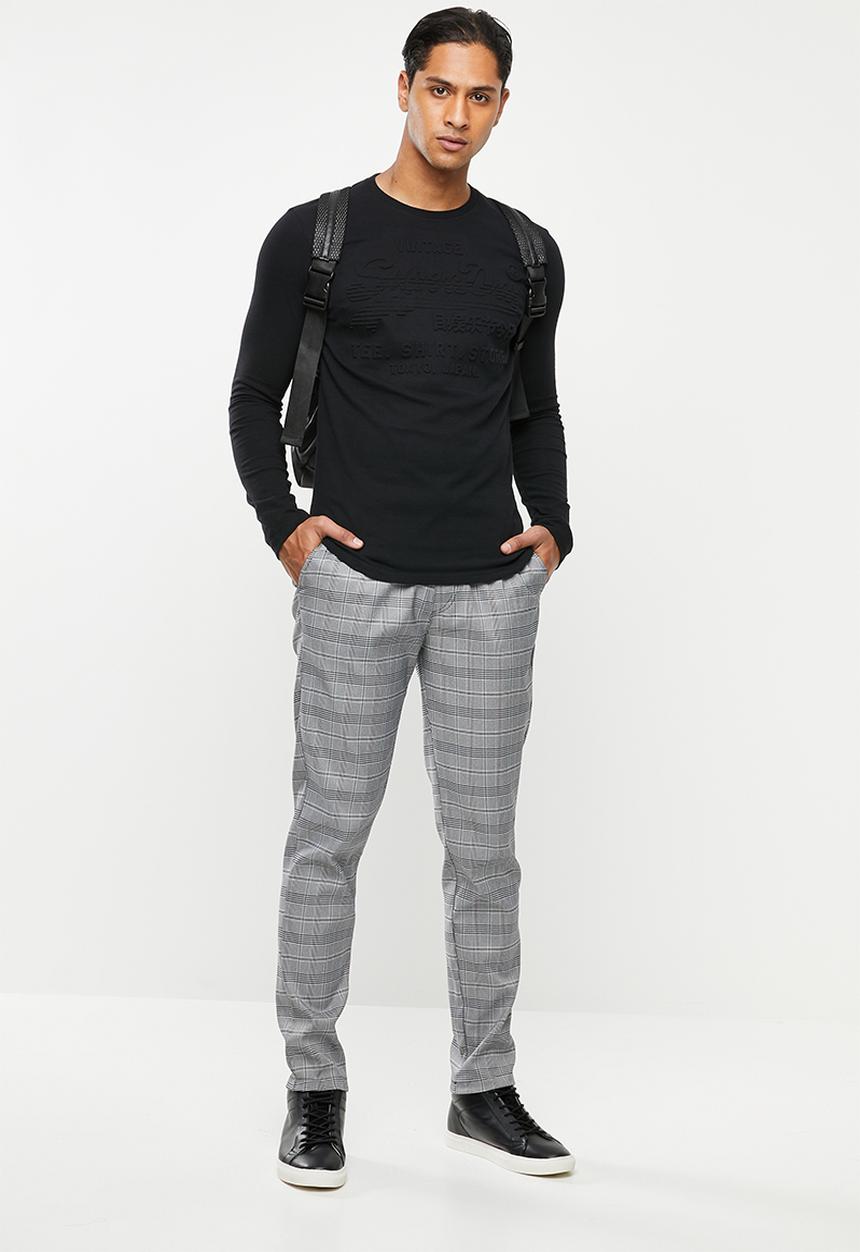 Superdry. - Shirt shop embossed tee - black