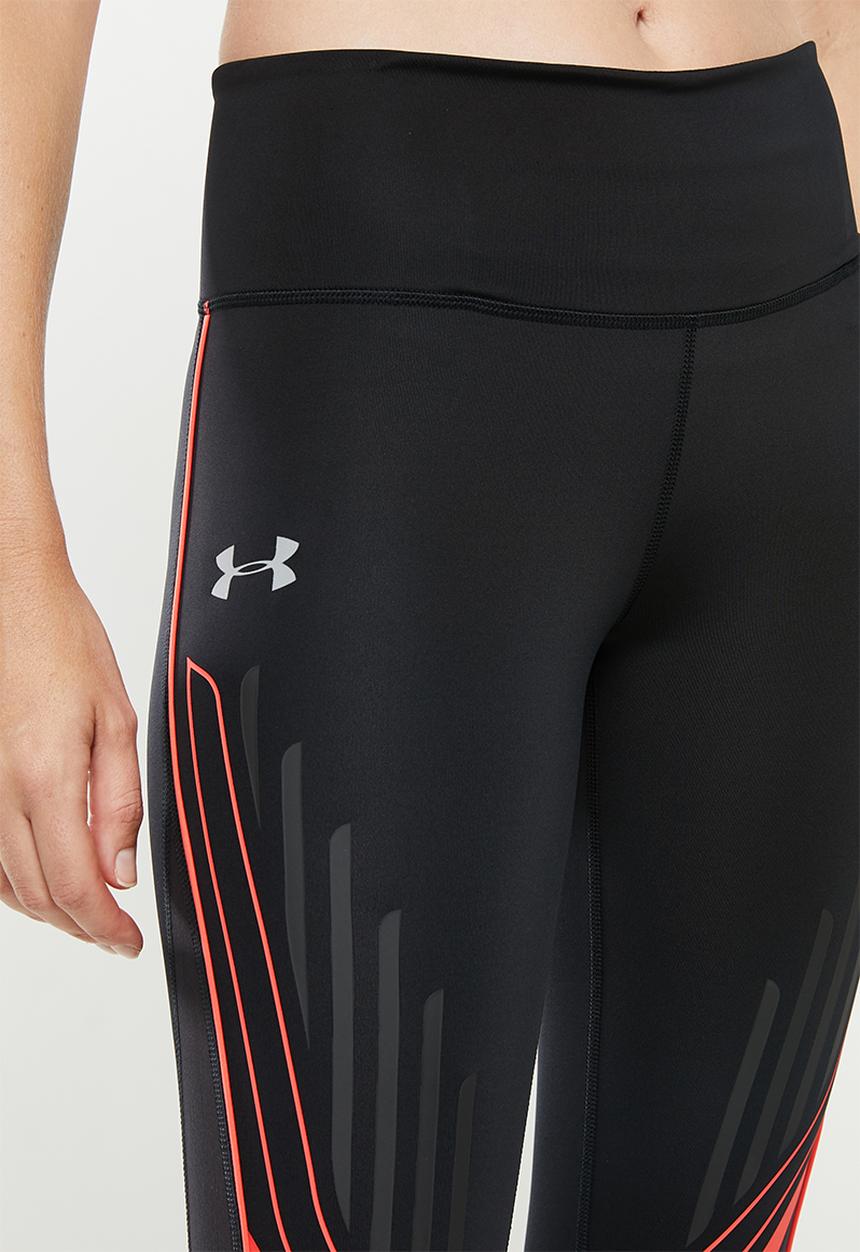 Under Armour - Qualifier speed pocket graphic crop leggings  - black