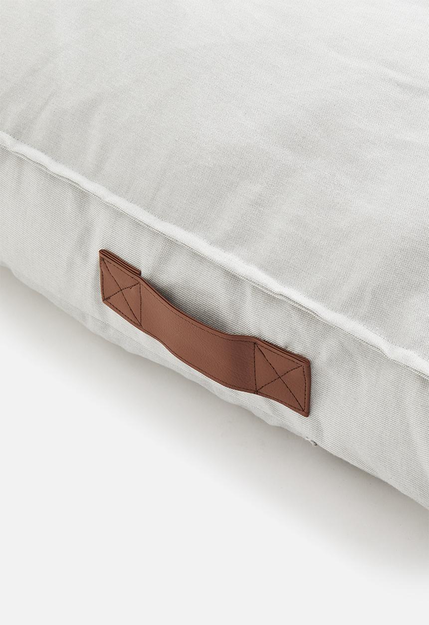 Sixth Floor - Pippin pet bed - grey
