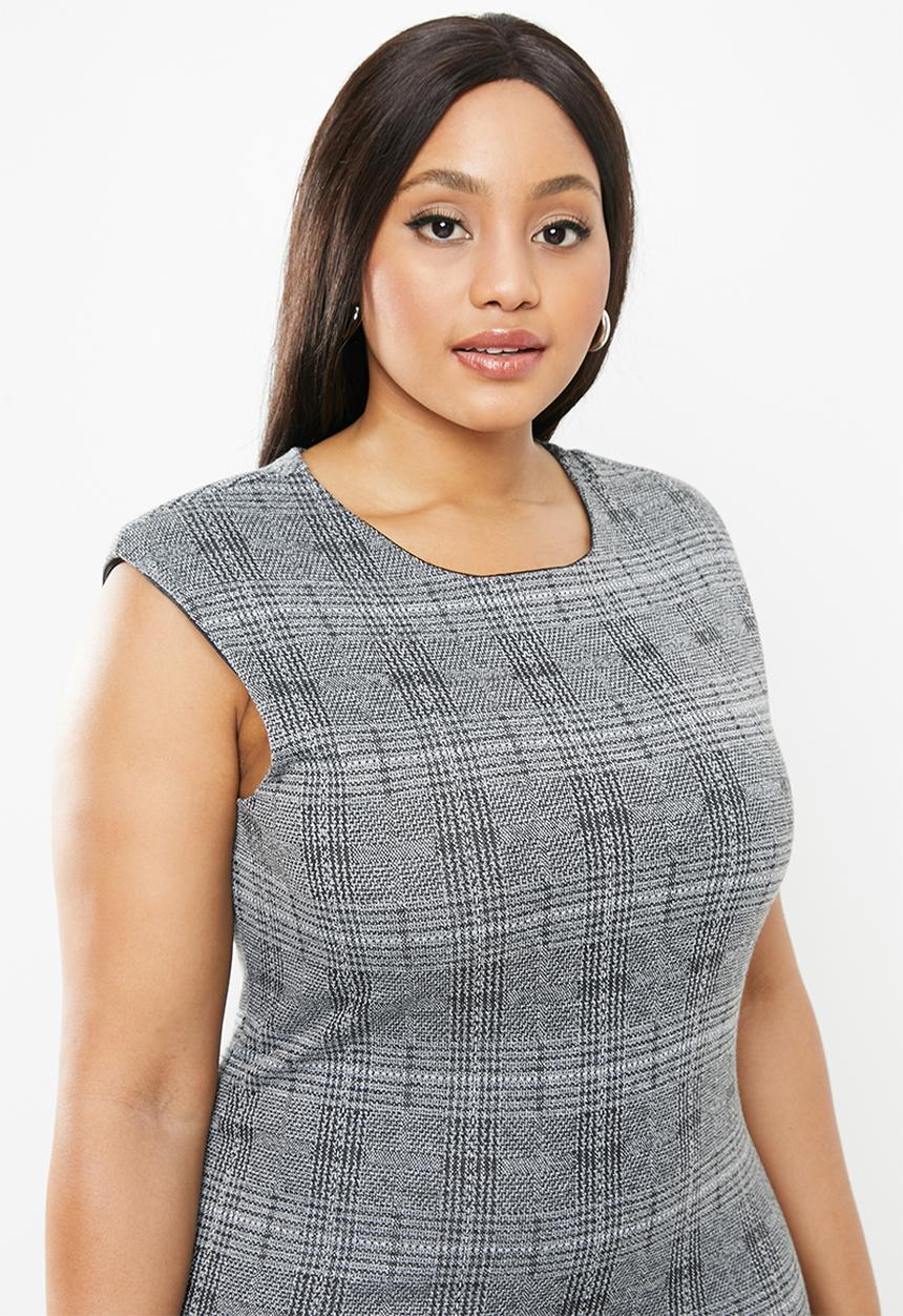 VELVET - Extend sleeve bodycon - black & grey