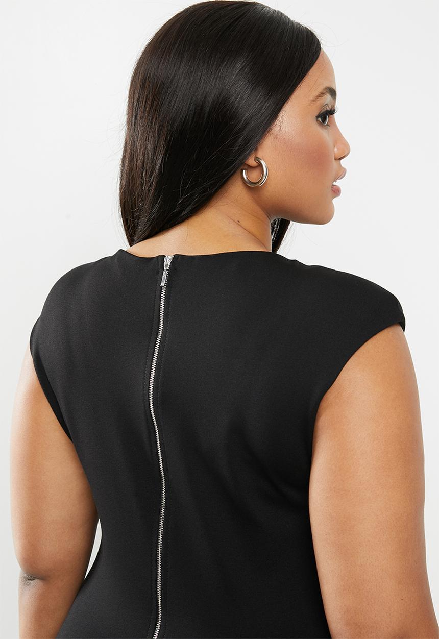 VELVET - Extend sleeve bodycon - black