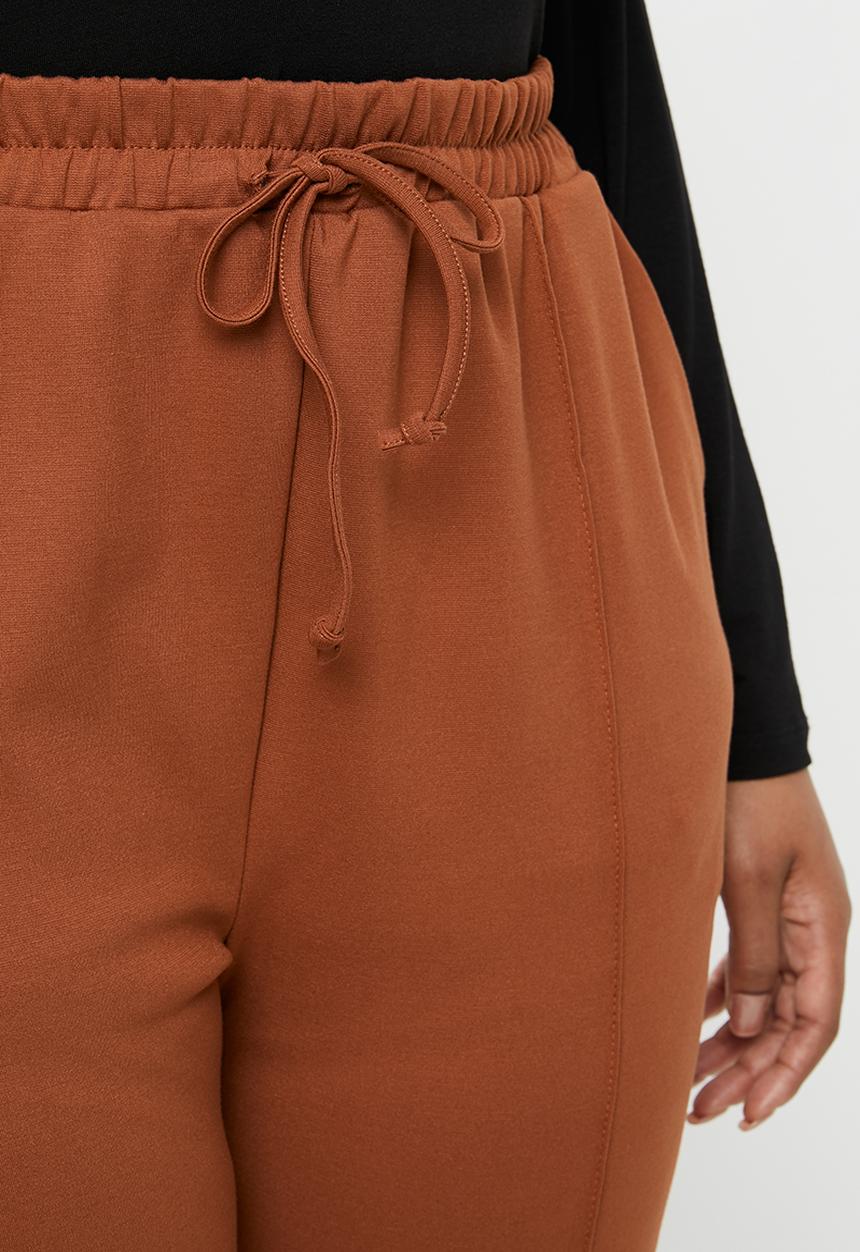 edit Plus - Knit peg leg trouser - rust
