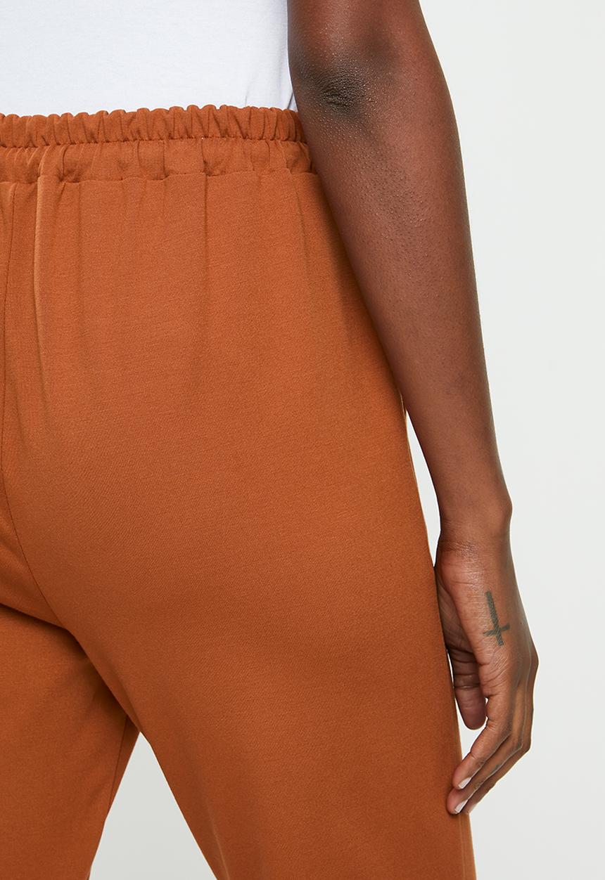 edit - Ponti knit jogger - rust