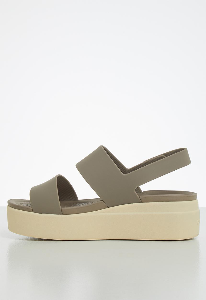 Crocs - Brooklyn low wedge - khaki