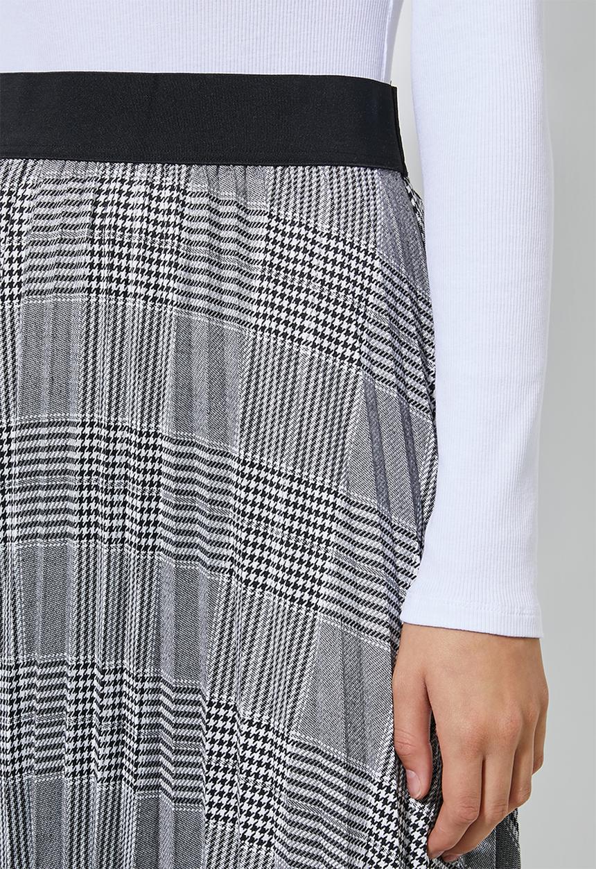 Superbalist - Pleated skirt - black & white 
