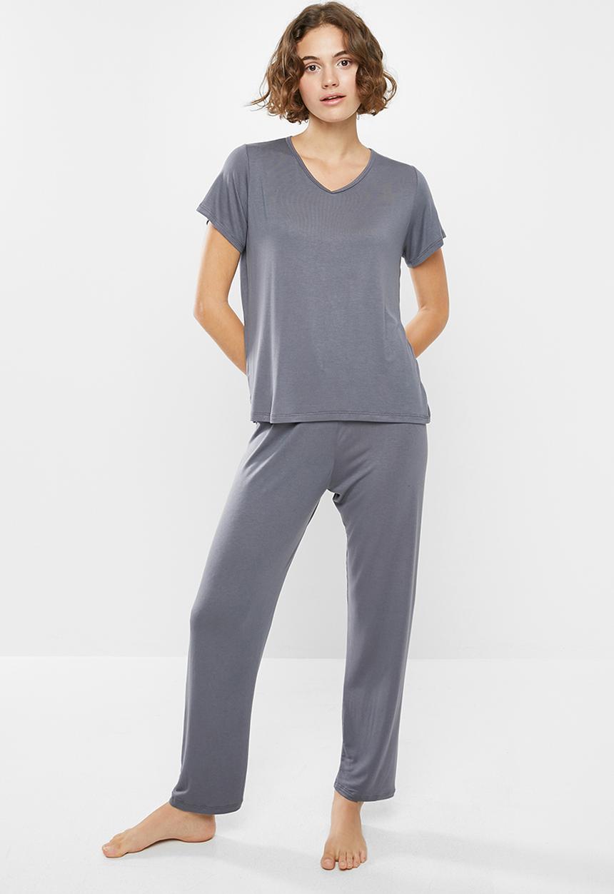Superbalist - Sleep tee & pants set - grey