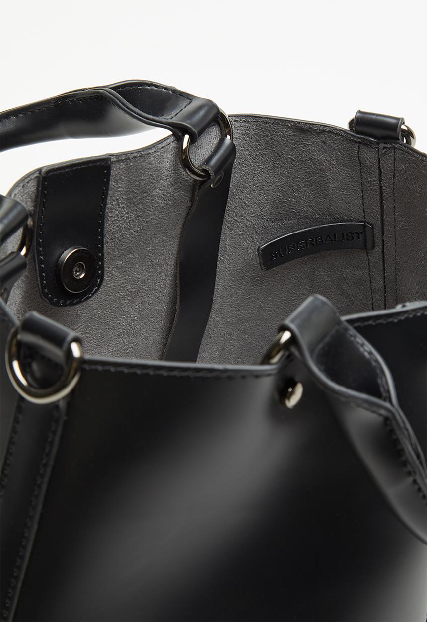 Superbalist - Zip detail tote - black