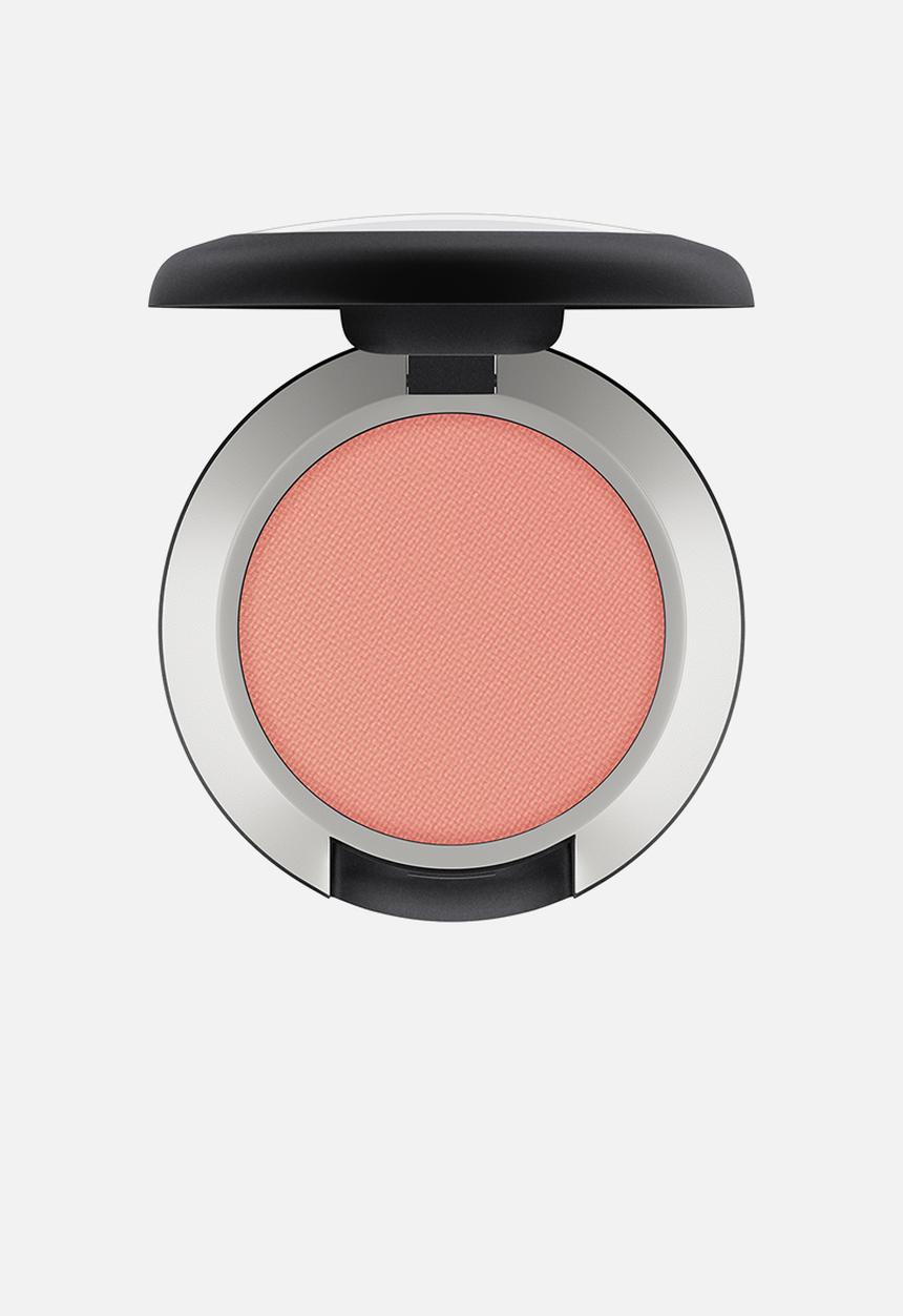 MAC - Powder Kiss Eyeshadow - Strike a Pose