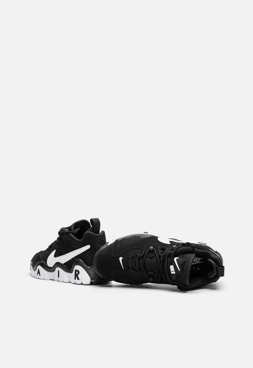 Nike - Air Barrage low - black / white-white