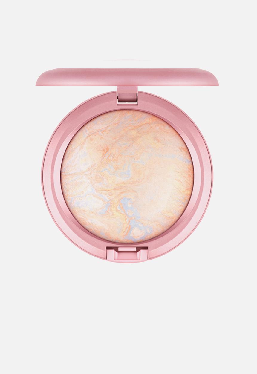 MAC - Petal Power Mineralize Skinfinish - Lightscapade