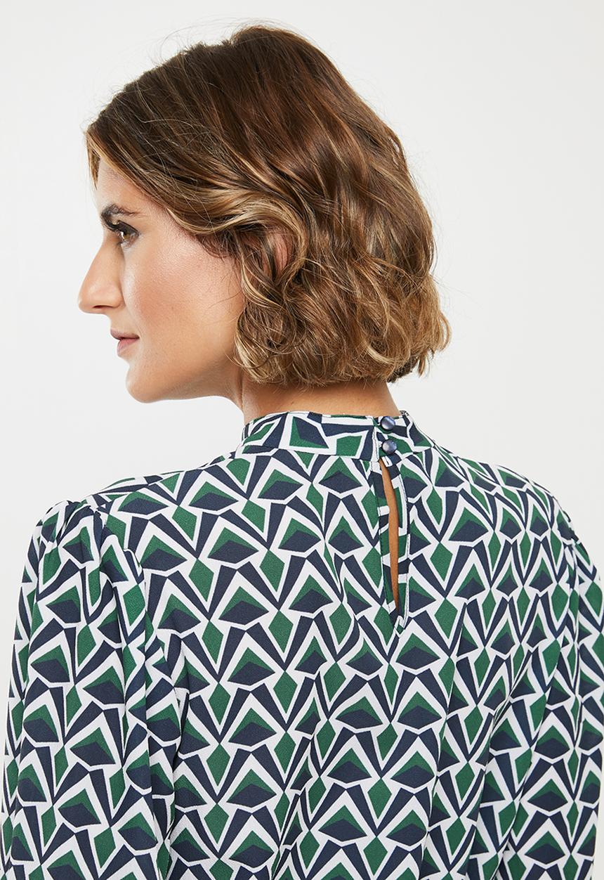 edit - Waisted blouse with keyhole - multi 