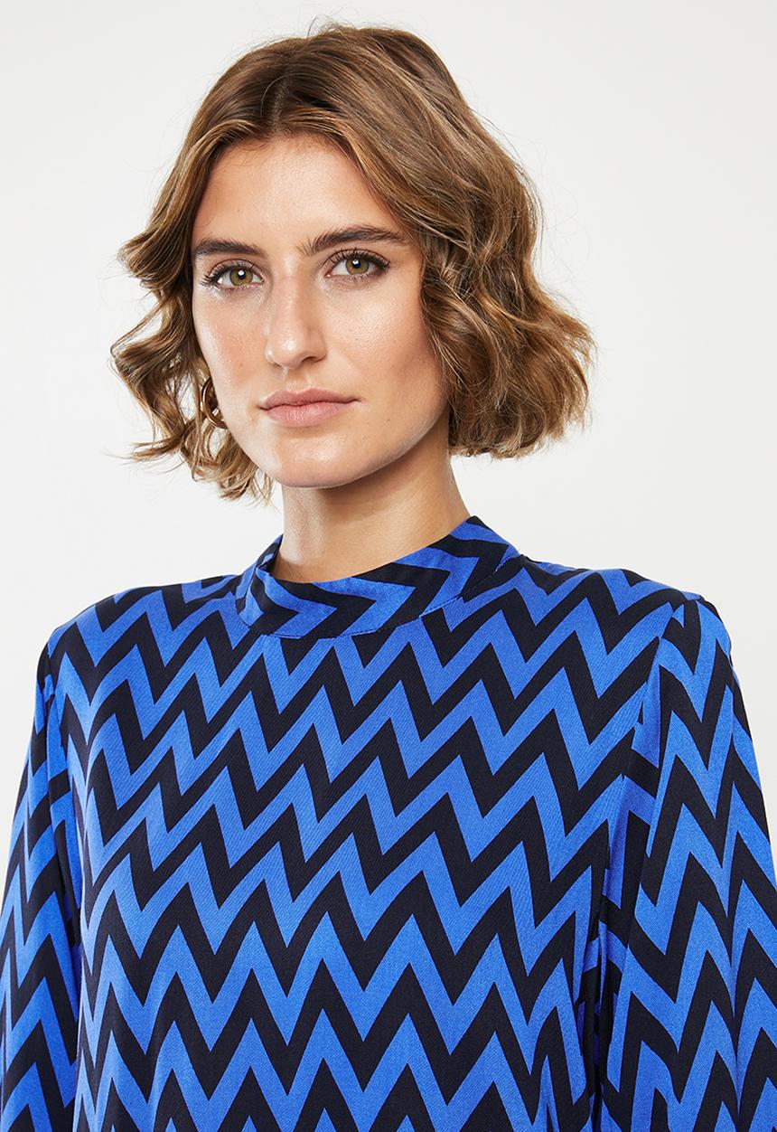 Jacqueline de Yong - Stella long sleeve top - blue & black