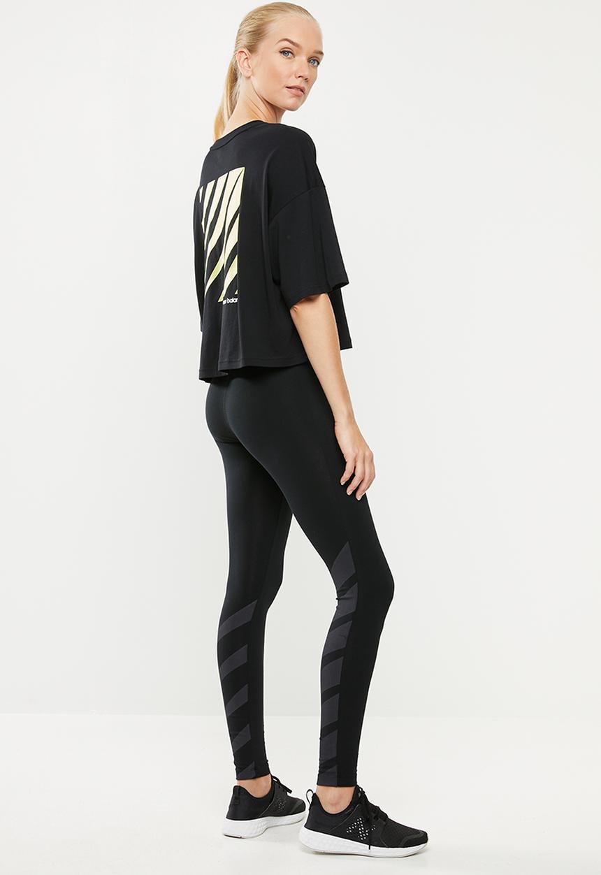 New Balance  - Optiks boxy tee - black