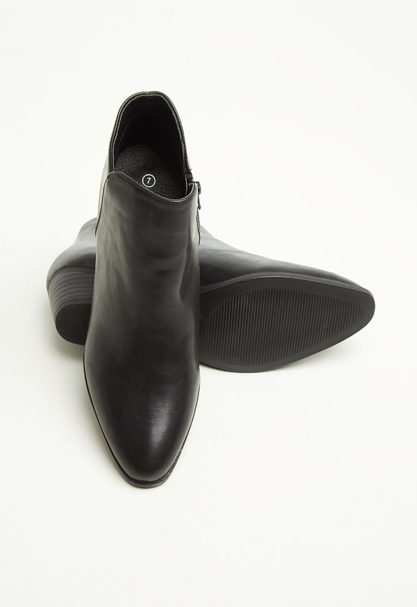 Jada - Slip on ankle boot - black