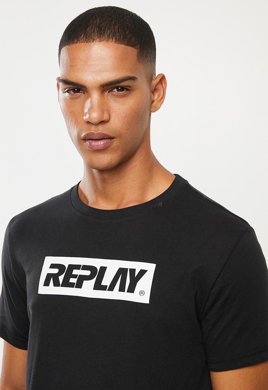Replay - Center logo chest tee - black