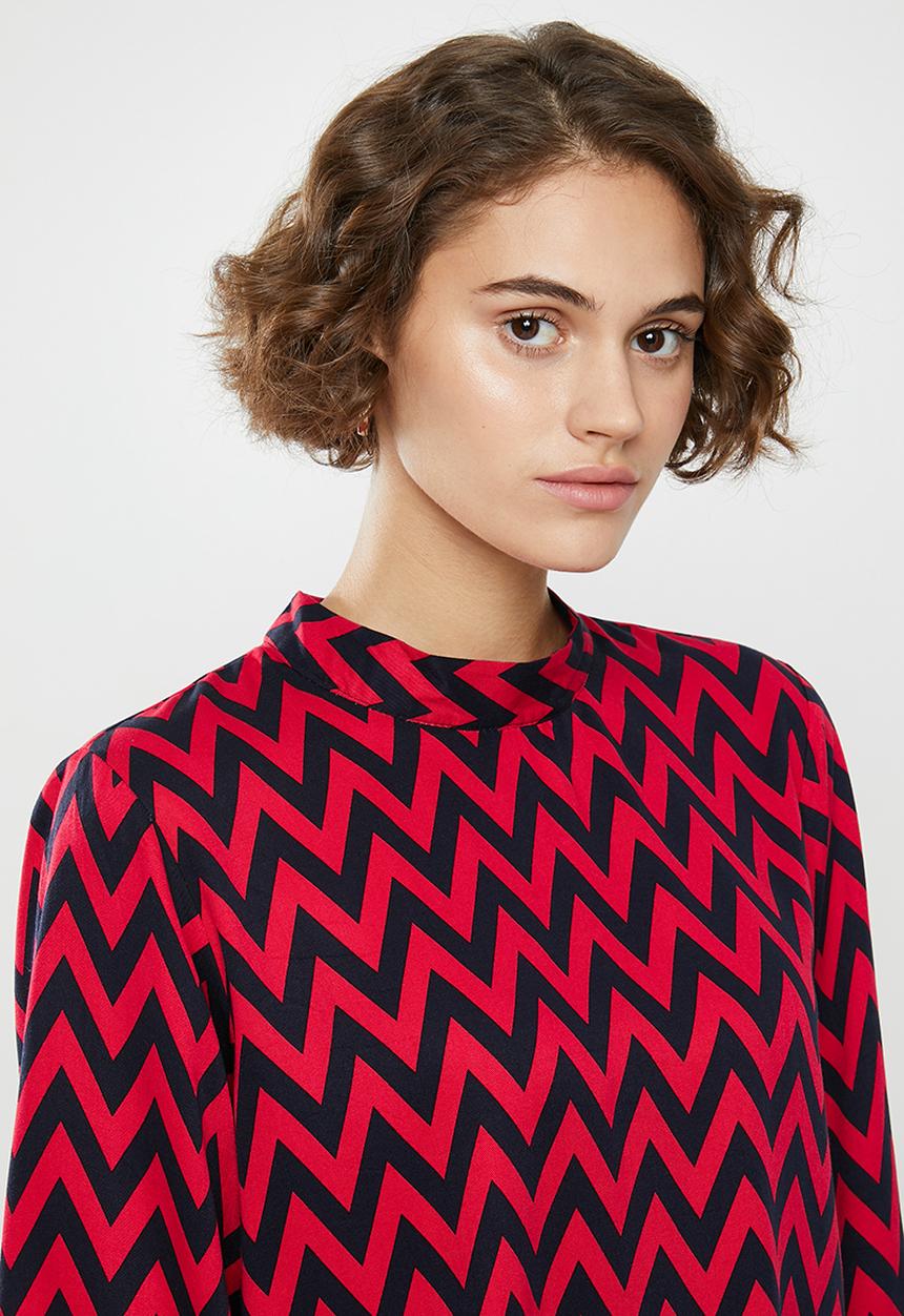 Jacqueline de Yong - Stella long sleeve top - red & black 