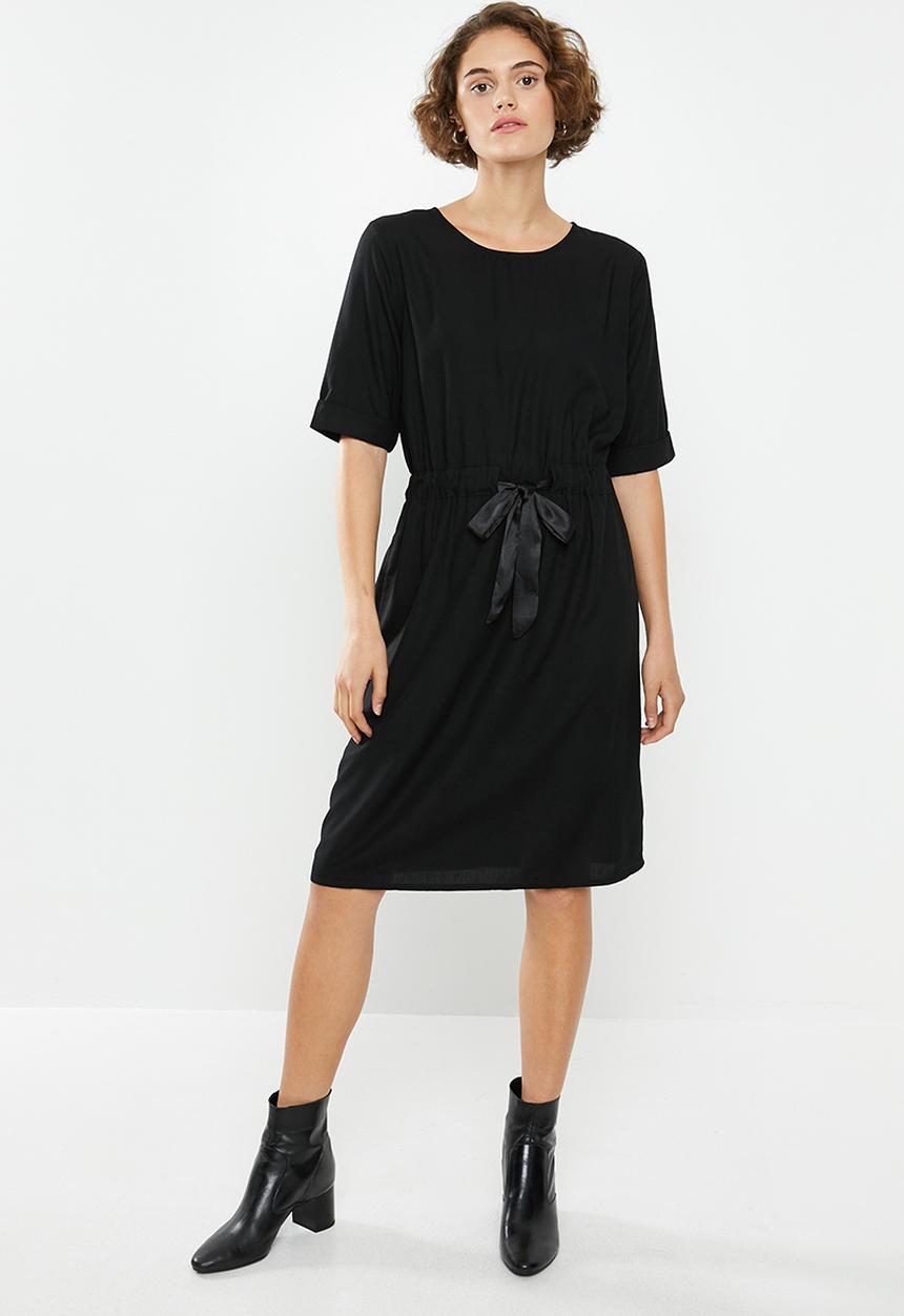 Jacqueline de Yong - Alexa belted dress - black