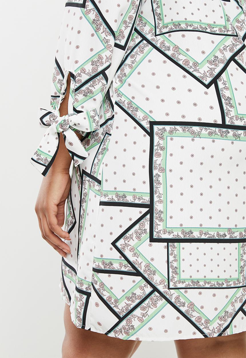 Glamorous - Plus geometric flower tunic - multi