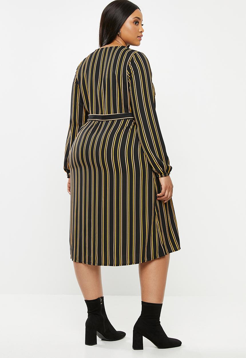 JUNAROSE - Asly midi dress - black & yellow 