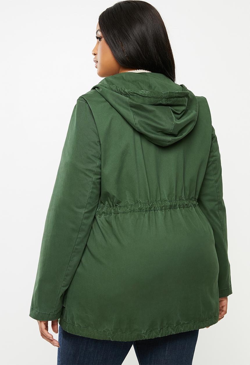 AMANDA LAIRD CHERRY - Semi lined utility patch pocket parka with hood - green