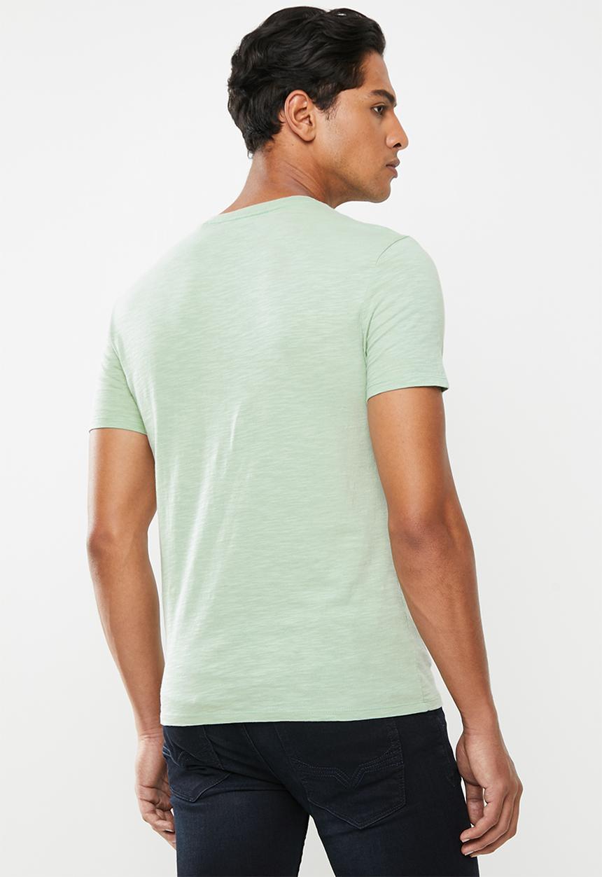 GUESS - Definition tee - green