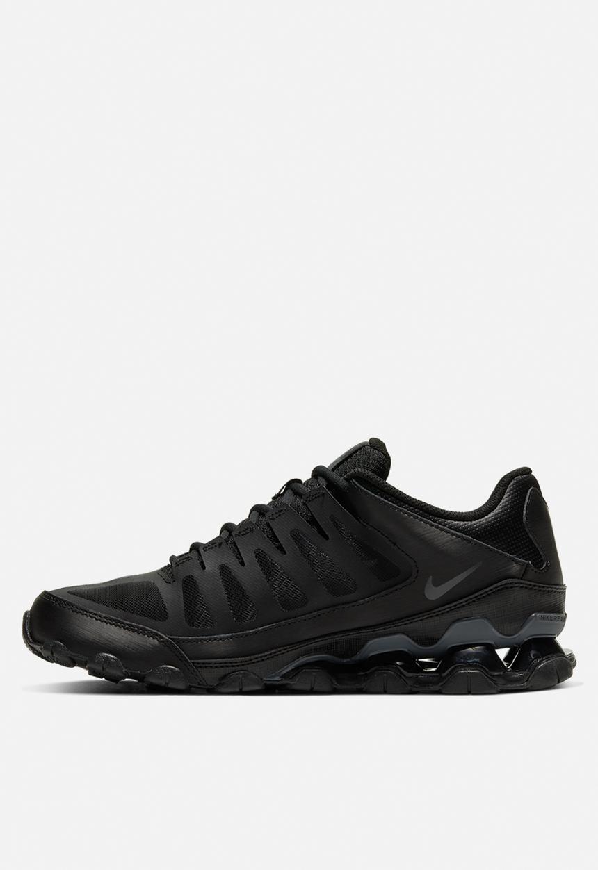 Nike - Reax 8 TR - black / black-anthracite