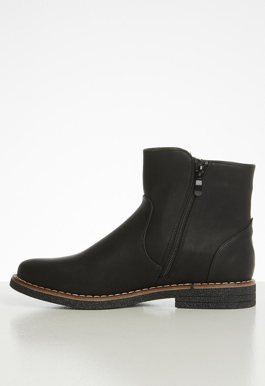 Butterfly Feet - Maliha boot - black