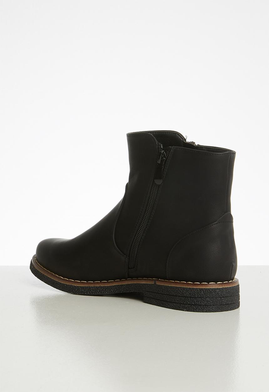 Butterfly Feet - Maliha boot - black