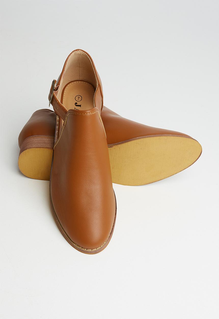Jada - Side buckle bootie - tan