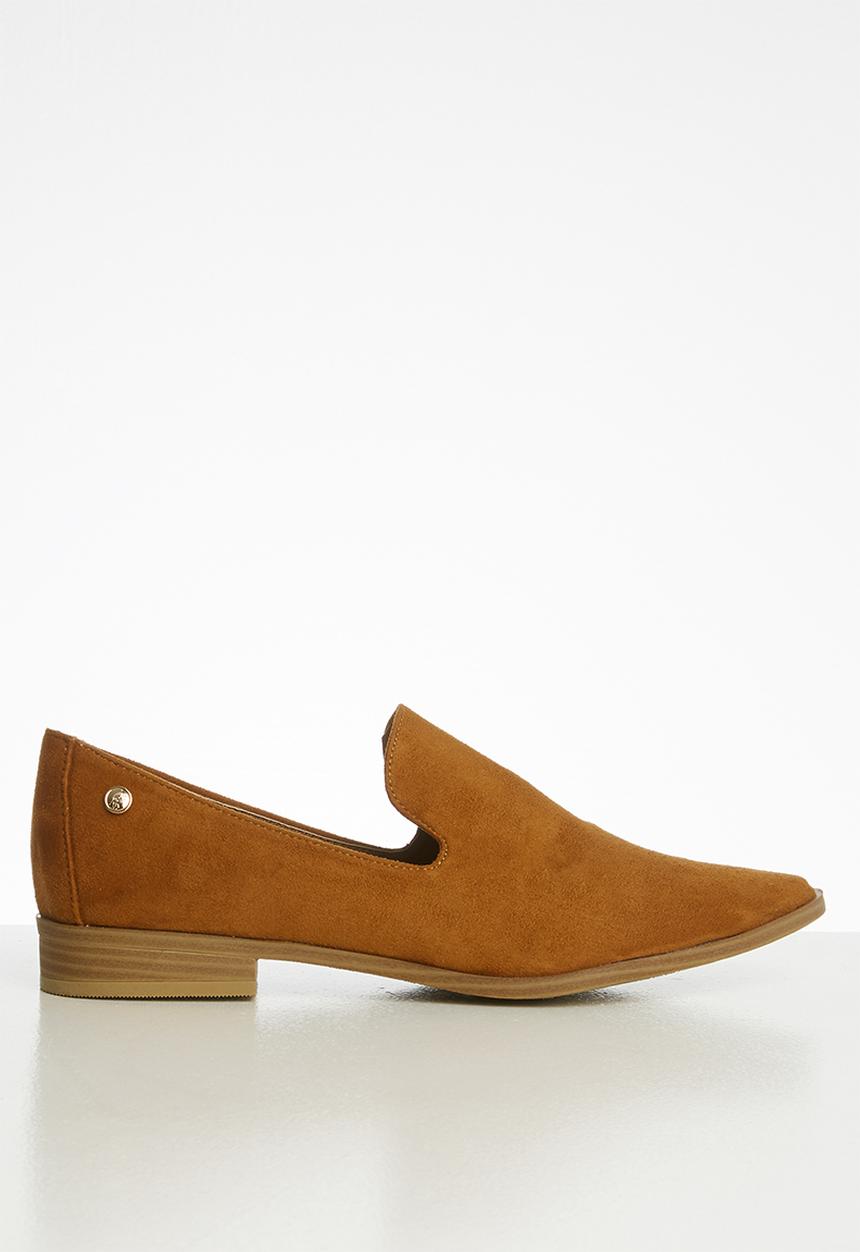 POLO - Cassidy a cut suede slip on - tan
