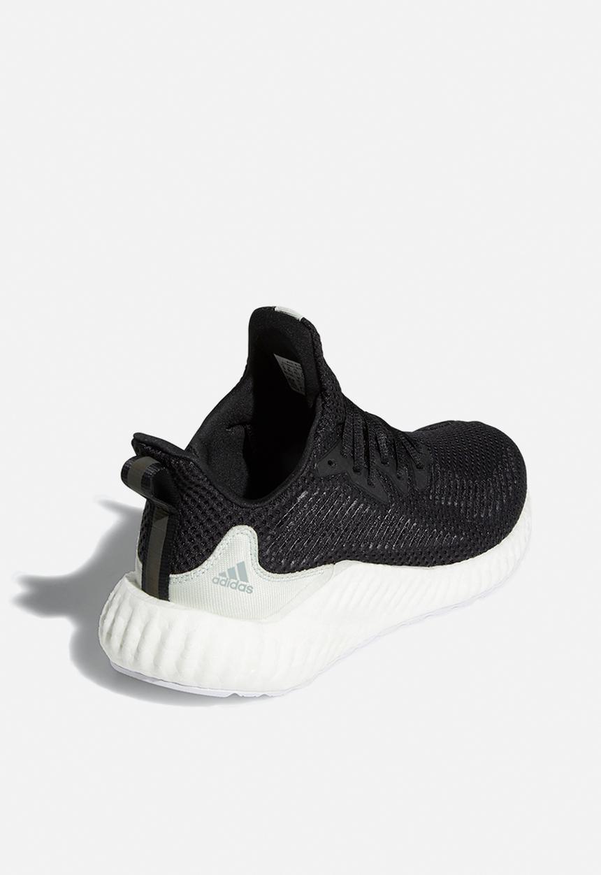 adidas Performance - AlphaBOOST Parley - core black / linen green / ftwr white