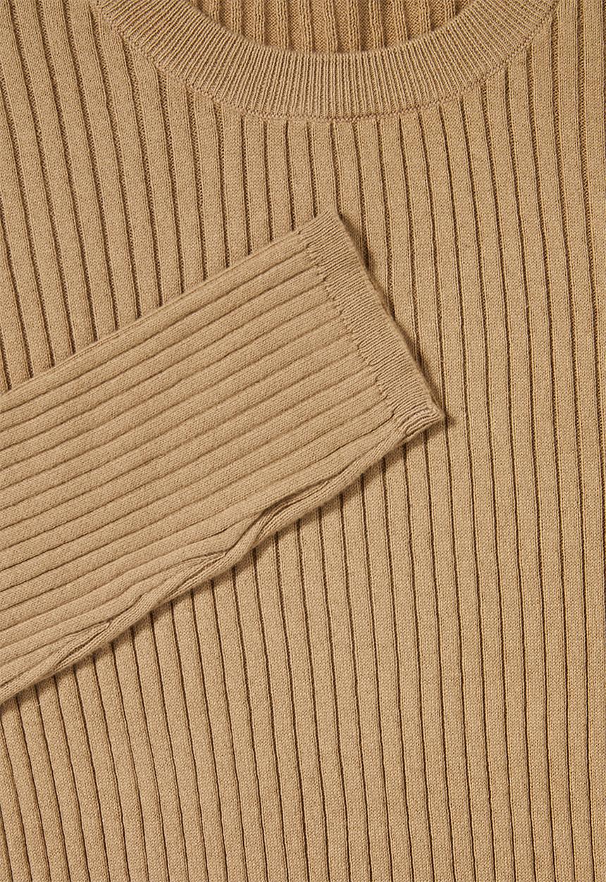 Superbalist - Ribbed slim fit crew neck knit - brown 