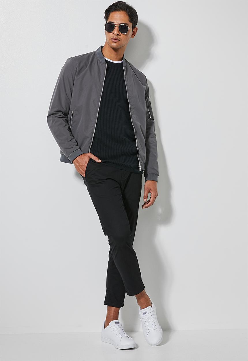 Superbalist - Ribbed slim fit crew neck knit - black