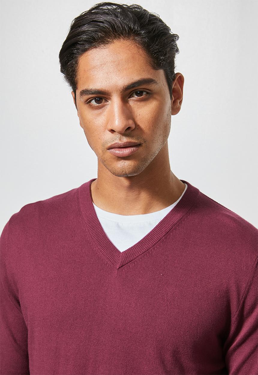 Superbalist - Basic slim fit V-neck knit - burgundy