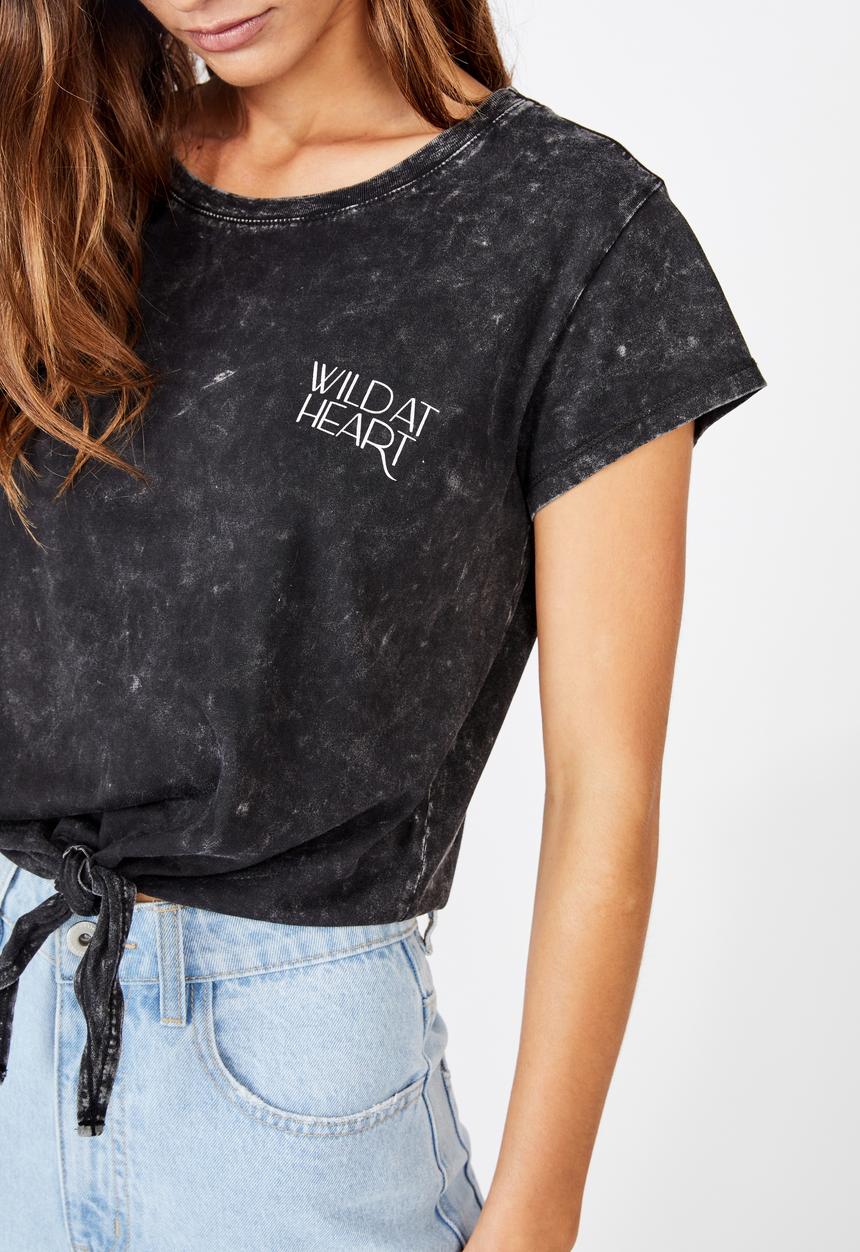 Cotton On - Tie front tee wild at heart - black