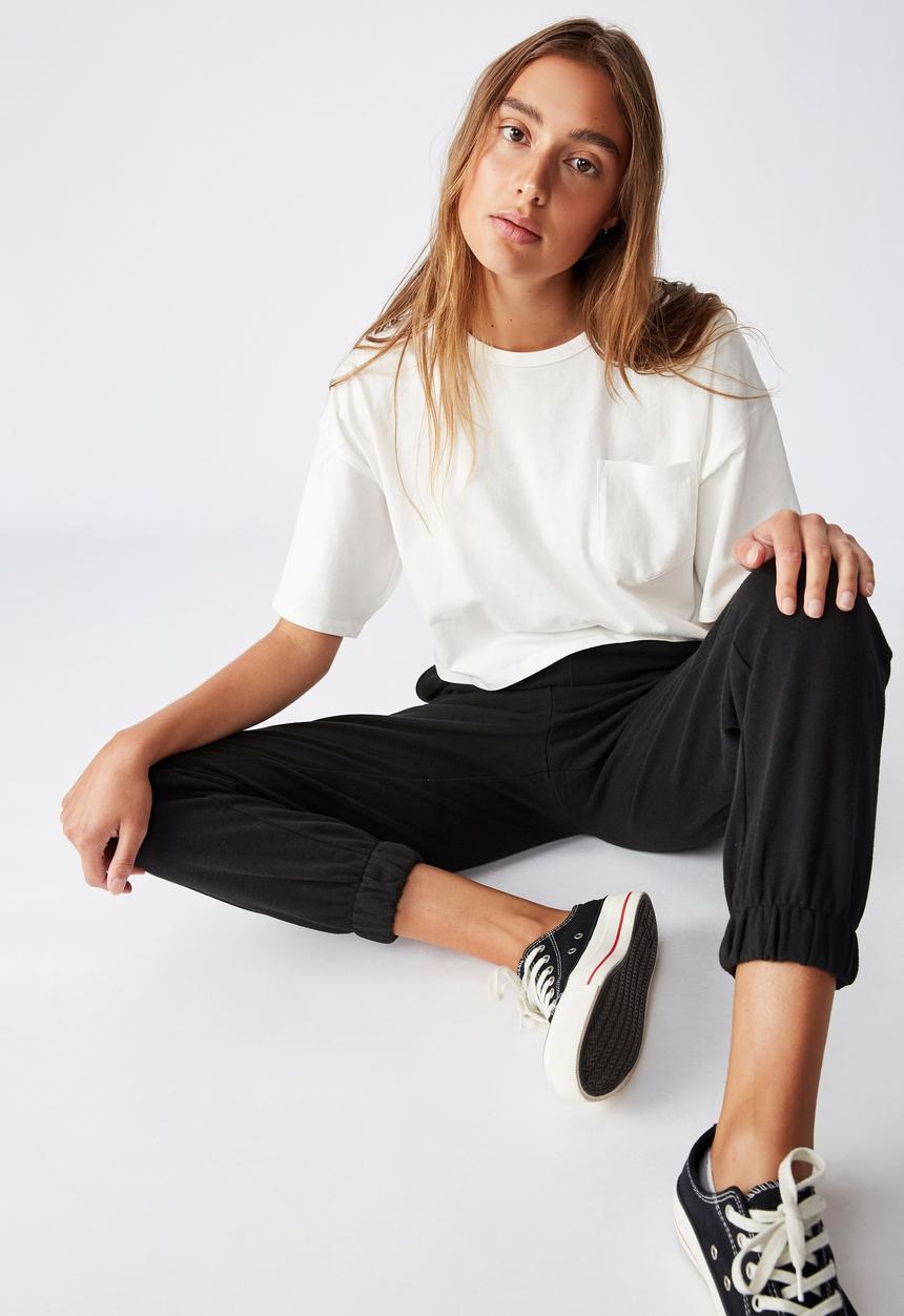 Cotton On - High waisted trackpant - washed black