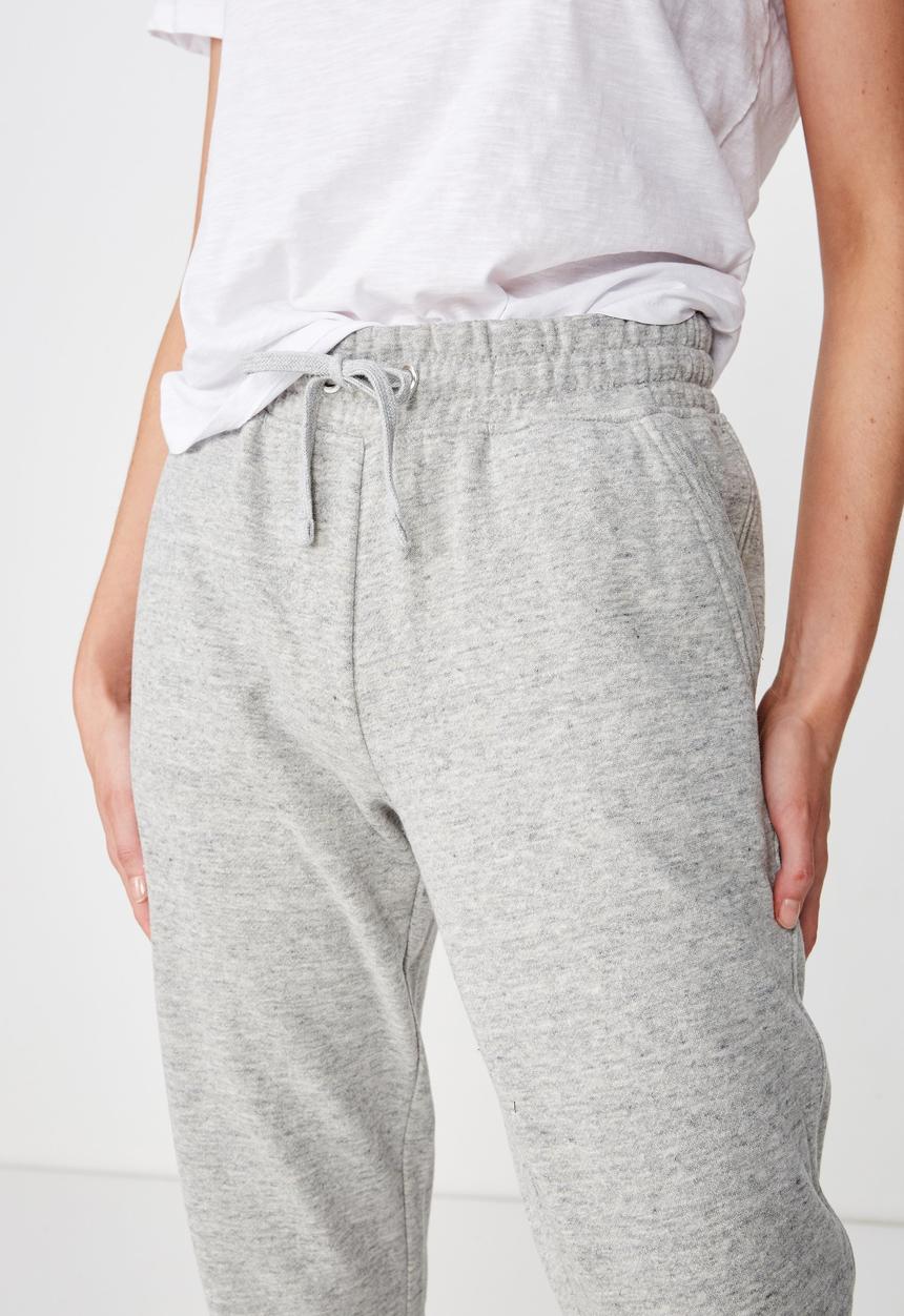 Cotton On - Slim fit trackpant - grey 