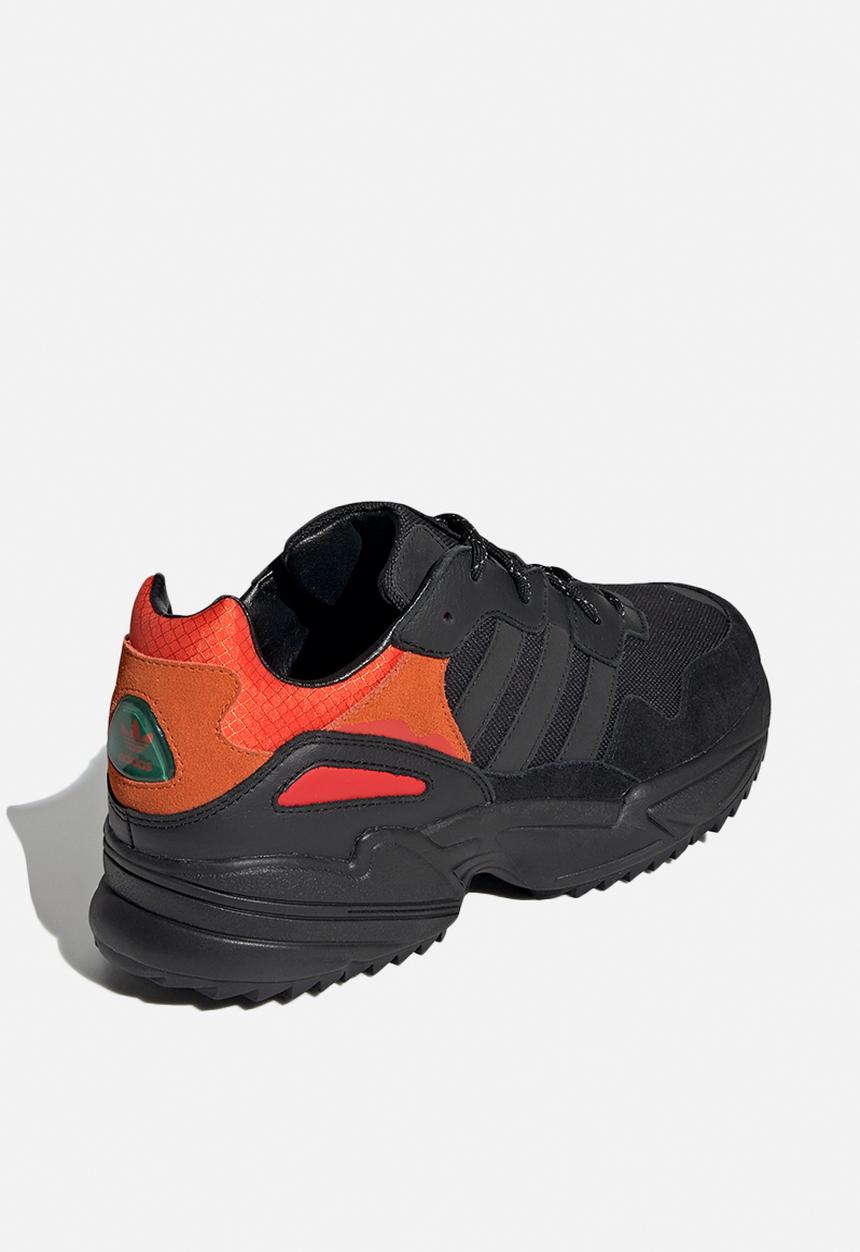adidas Originals - Yung-96 trail - core black/trace grey met./flash orange