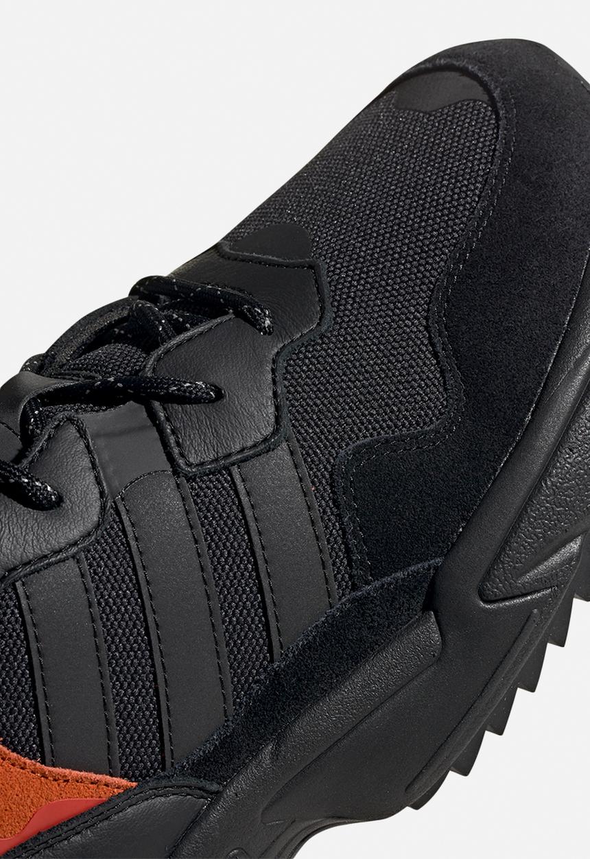 adidas Originals - Yung-96 trail - core black/trace grey met./flash orange