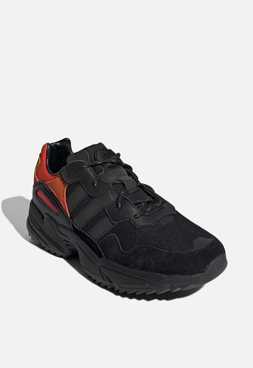 adidas Originals - Yung-96 trail - core black/trace grey met./flash orange