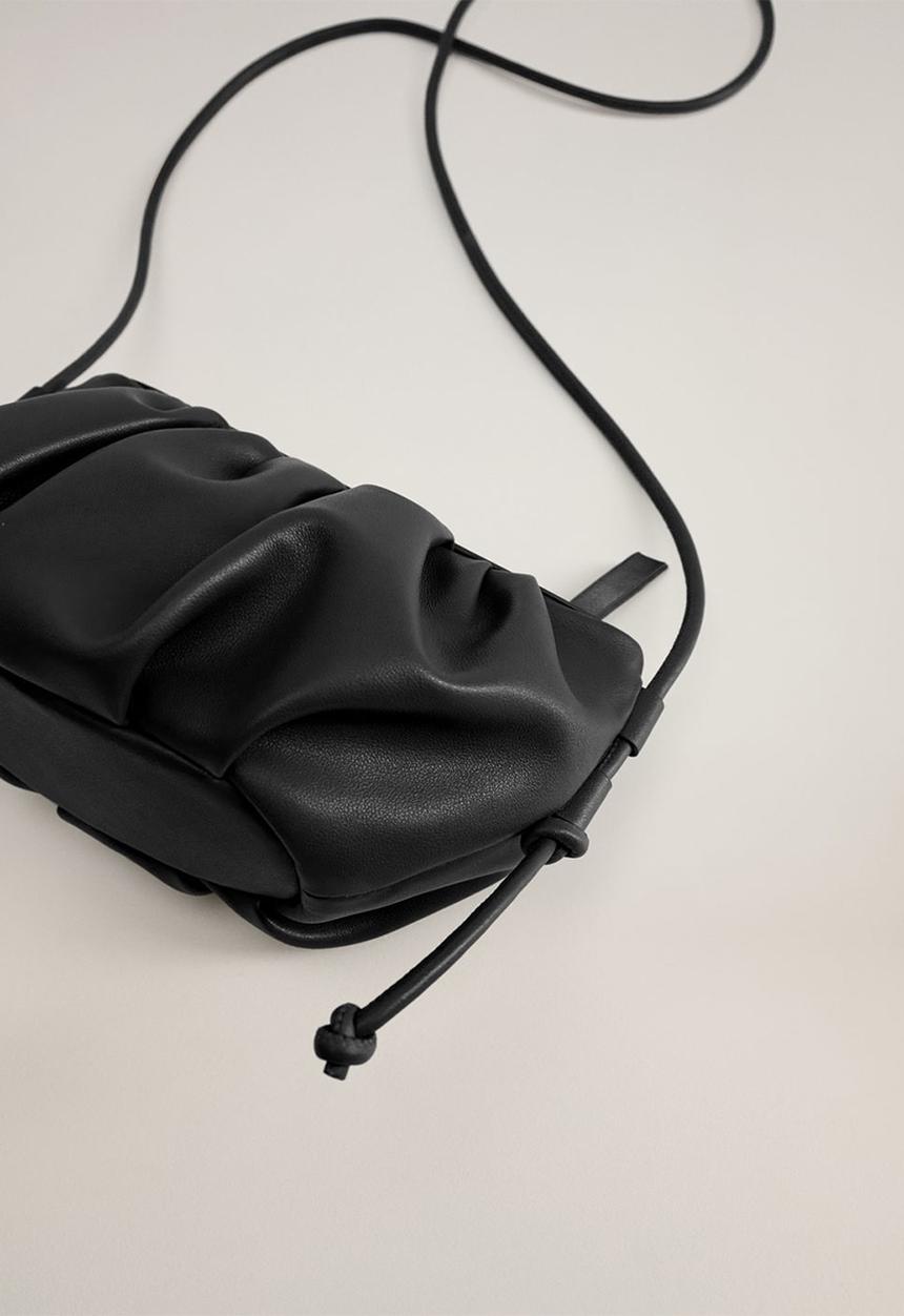 MANGO - Bag greta - black
