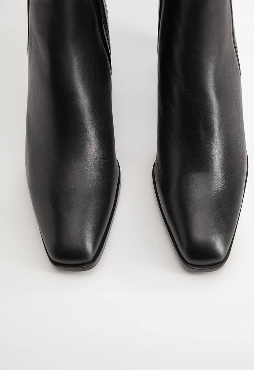 MANGO - Desert ankle boot - black