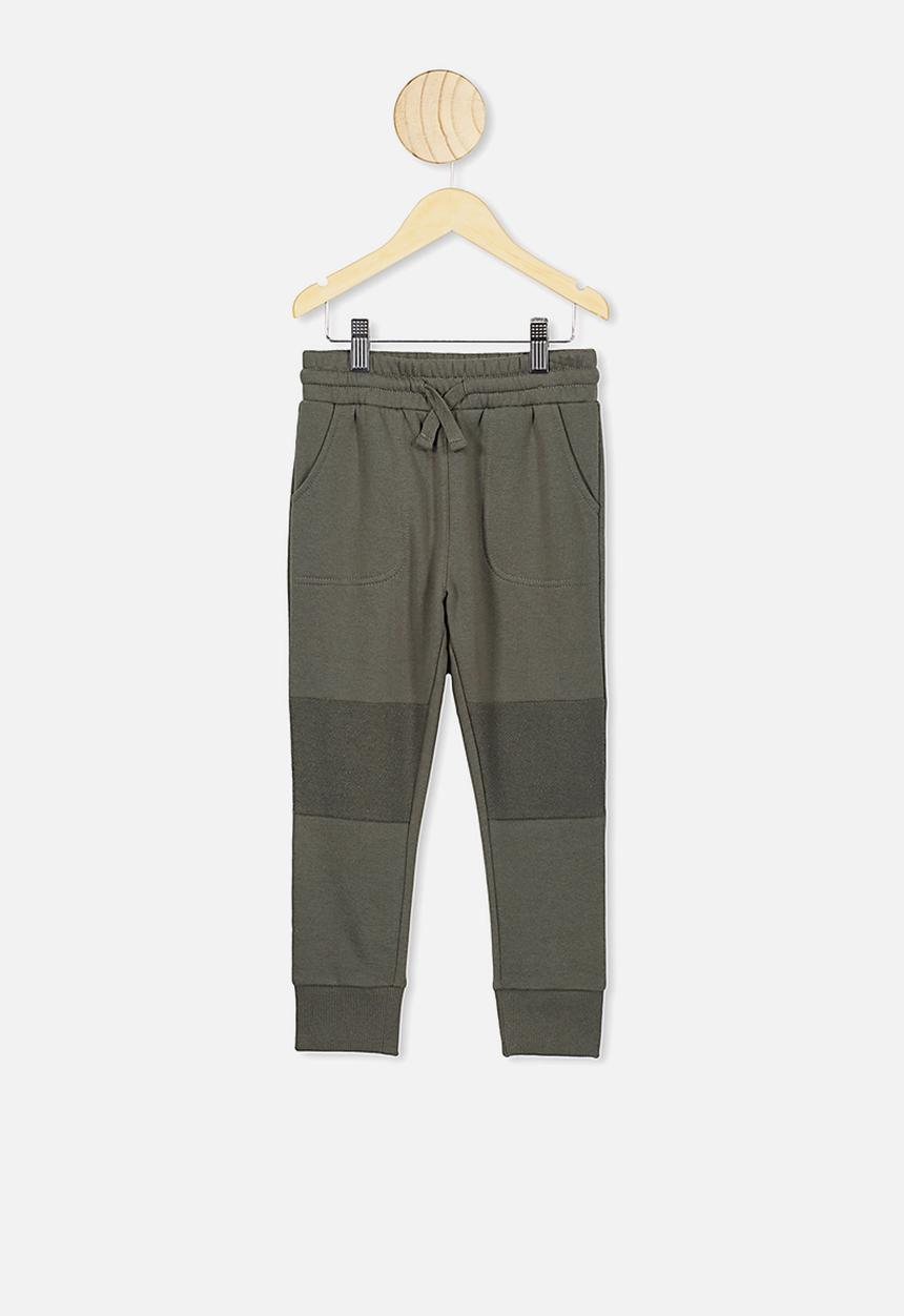 Cotton On - Heritage trackpant - green
