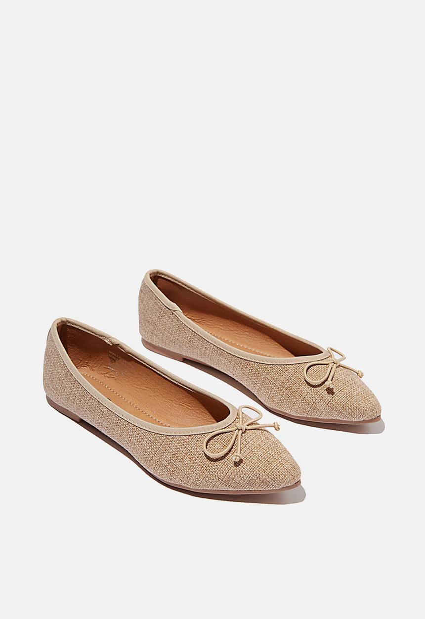Cotton On - Essential evelyn point ballet - taupe 