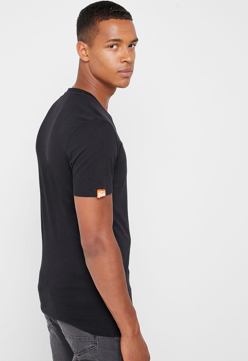 Superdry. - Orange label vintage embroidered v-neck tee - black