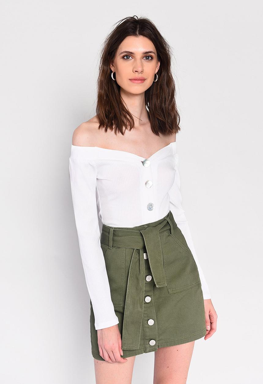 Glamorous - Petite button through mini skirt with tie belt - khaki