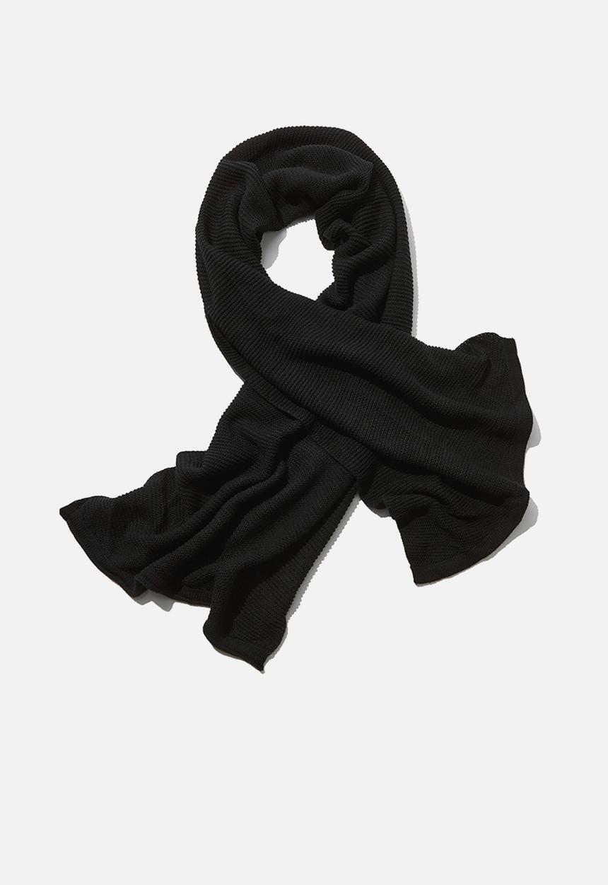 Rubi - Rebecca rib knit scarf - black