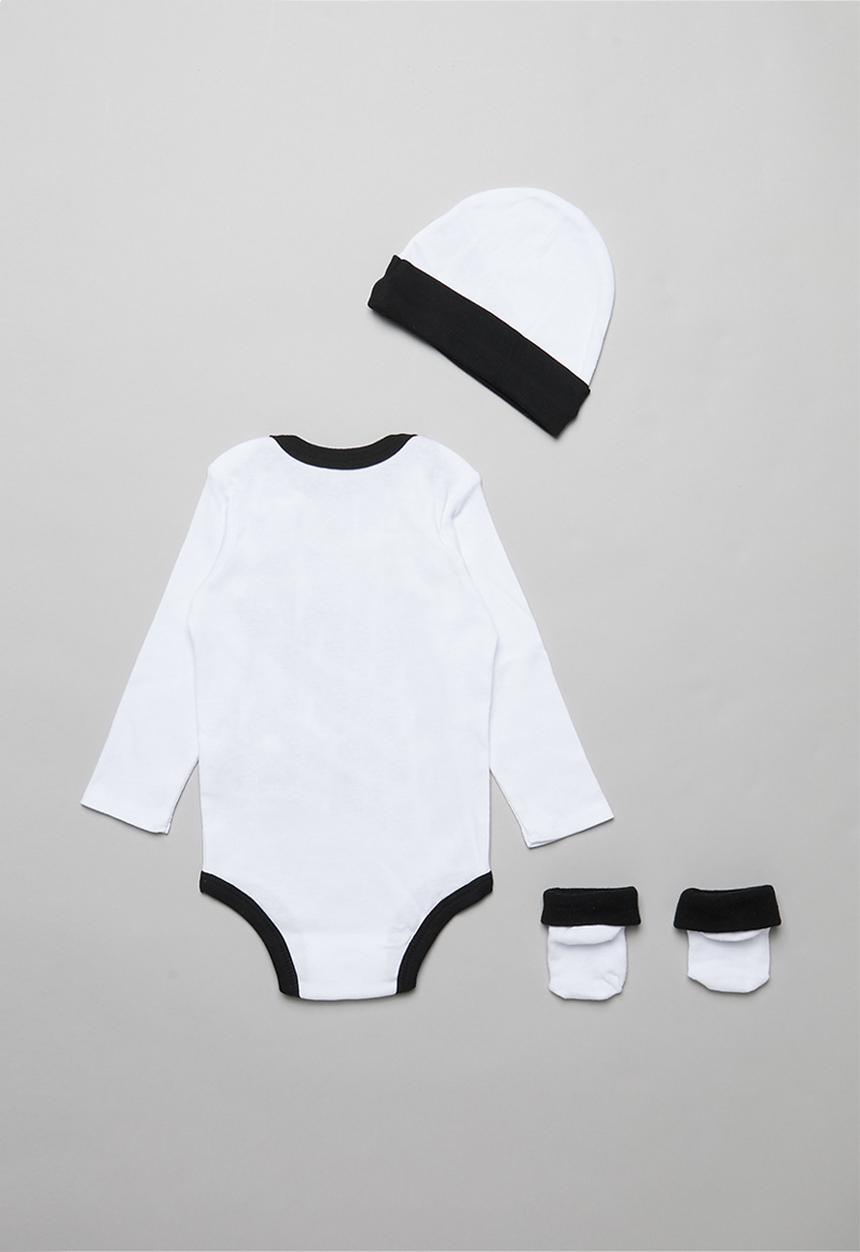 Nike - Futura 3 piece set - white