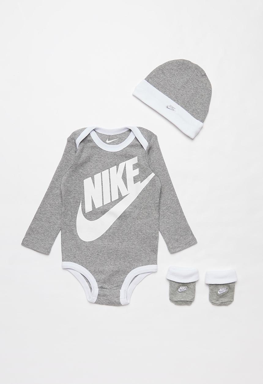 Nike - Futura 3 piece set - grey