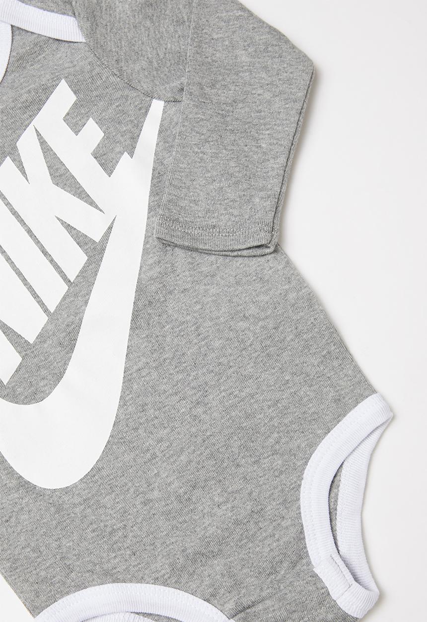 Nike - Futura 3 piece set - grey